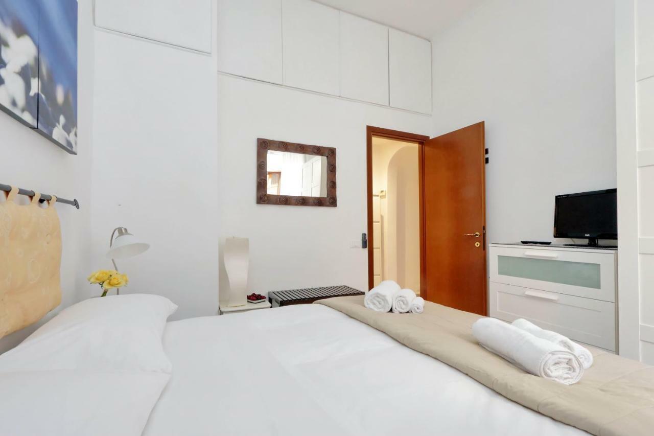 Lungaretta4 Apartment Rome Bagian luar foto